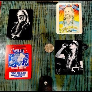 Willie Nelson refrigerator magnet set